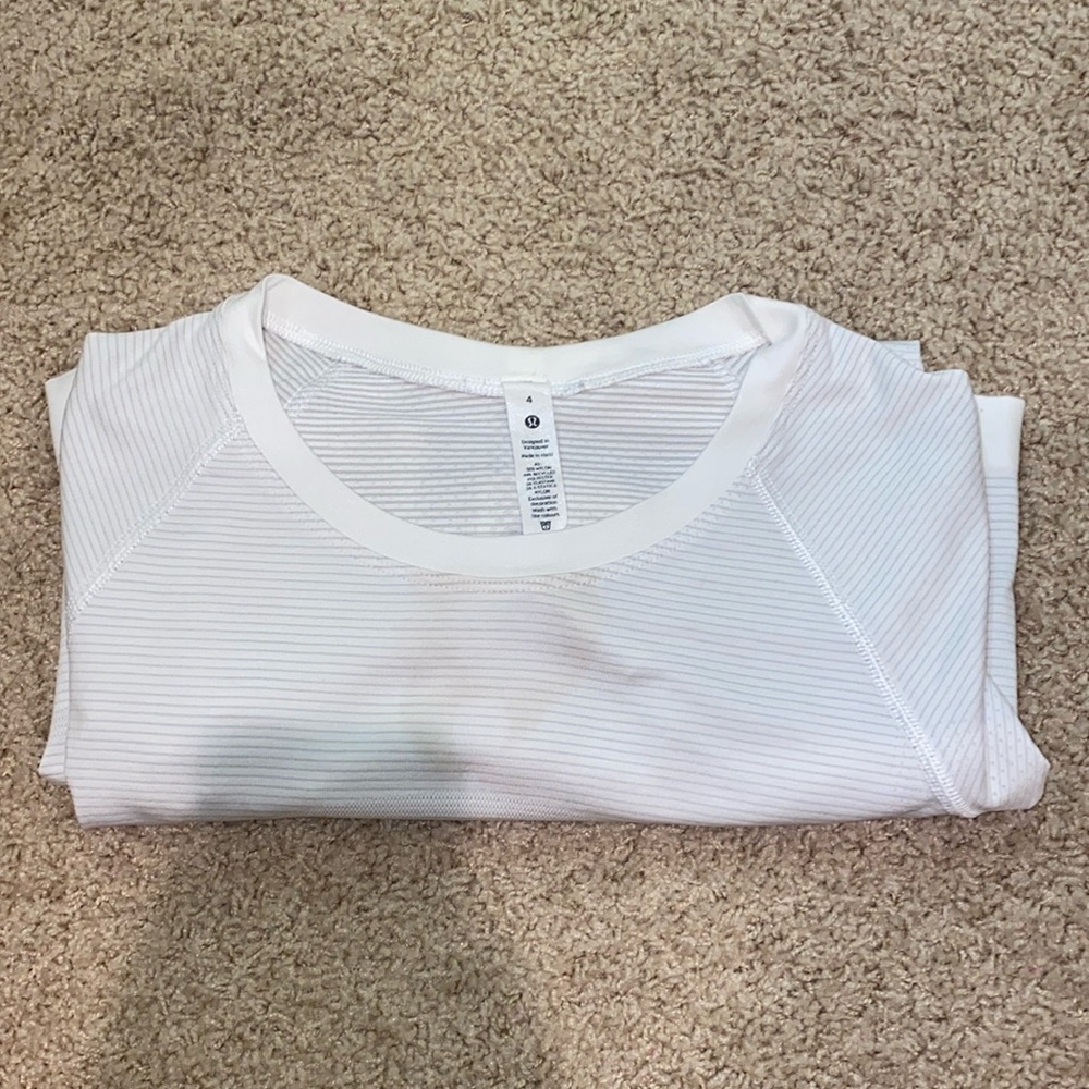 White LuluLemon White Long Sleeve